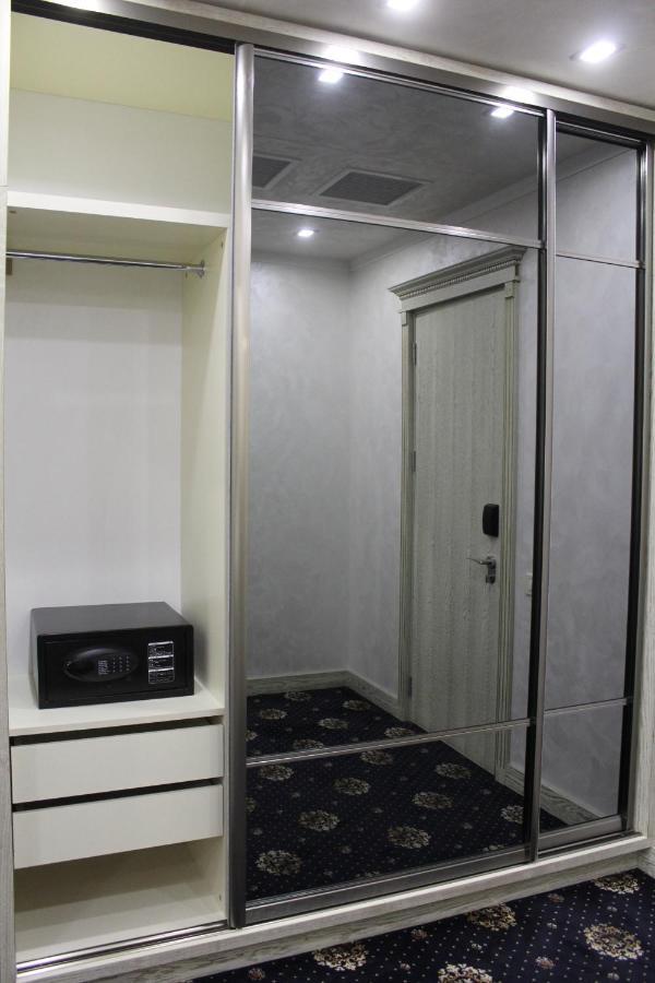 Hotel Erebuni Ereván